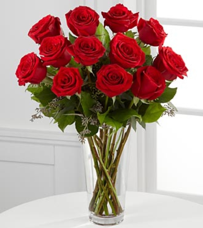 A Dozen Long Stem Red Rose Bouquet