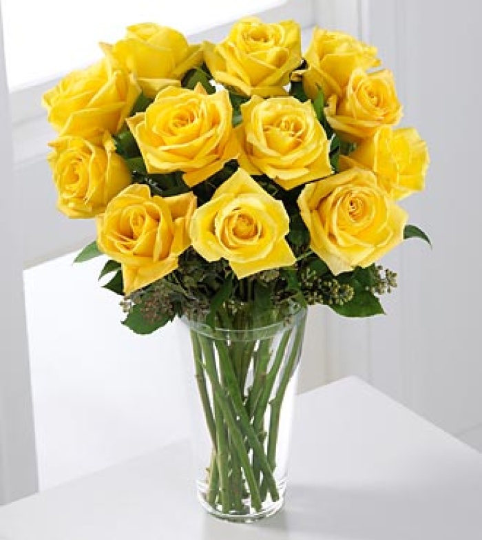 A Dozen Long Stem Yellow Rose Bouquet